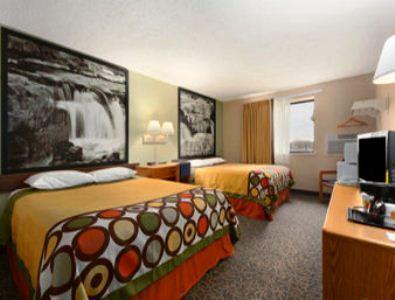 Super 8 By Wyndham Sioux Falls Near Convention Center 客房 照片